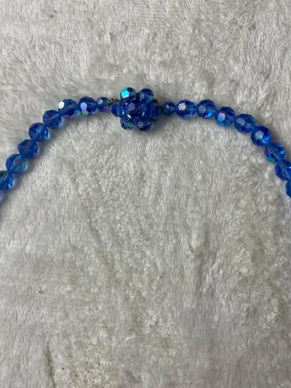 VTG Sparkling Blue Faceted Crystal Glass Beads Long Necklace Decorative Clasp